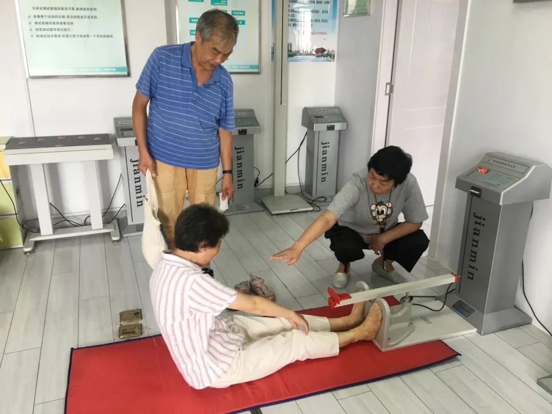 单人站综合训练器使用方法_单人站综合训练器使用_单人站综合训练器安装视频