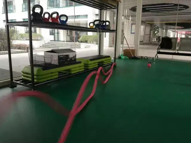 飞鸟健身椅_健身房飞鸟动作怎么做_健身飞鸟动作视频频教学