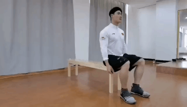 飞鸟健身椅_健身飞鸟动作视频频教学_飞鸟凳怎么使用
