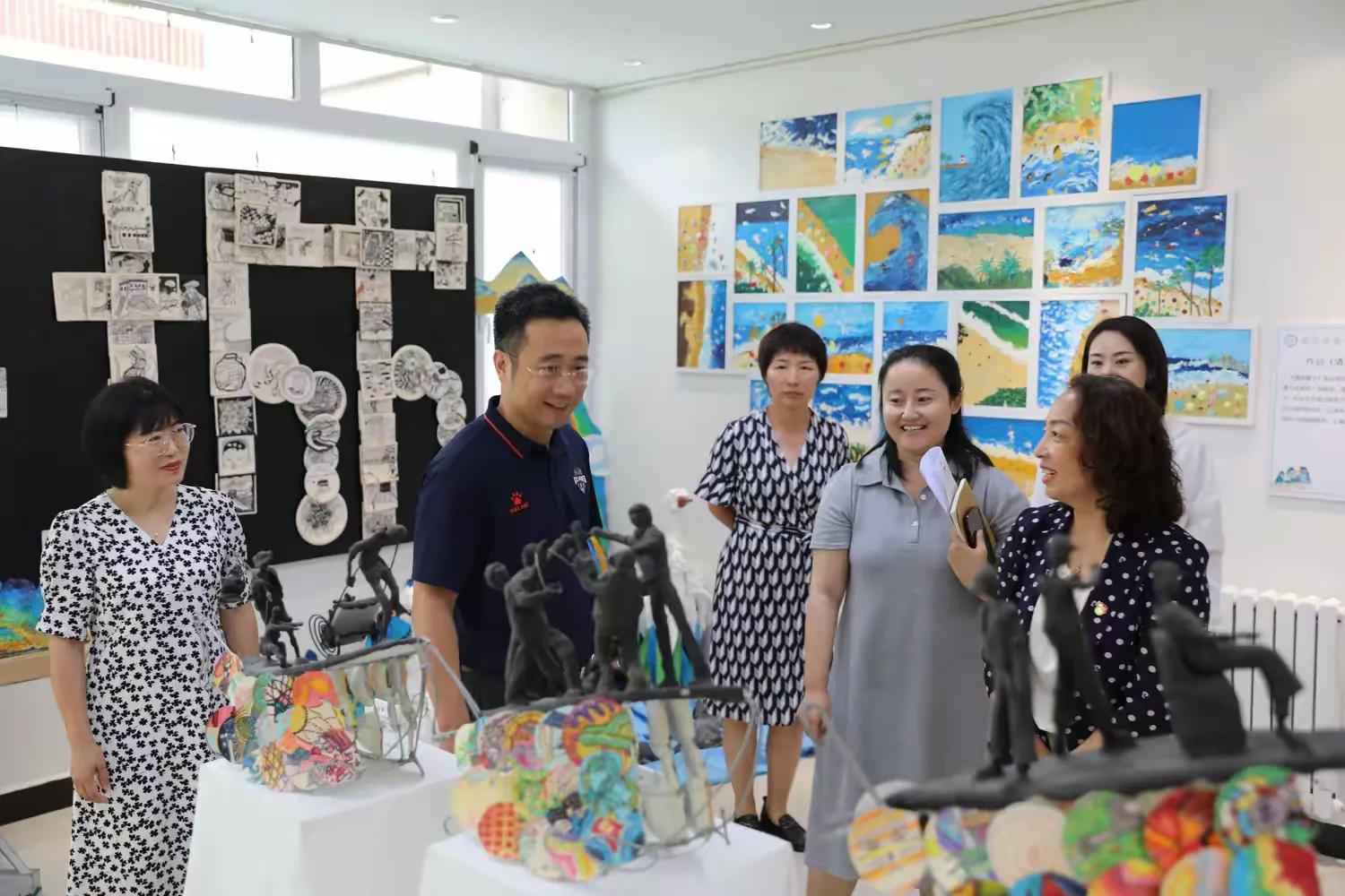 椅子健身_多功能健身椅_健身椅训练动作
