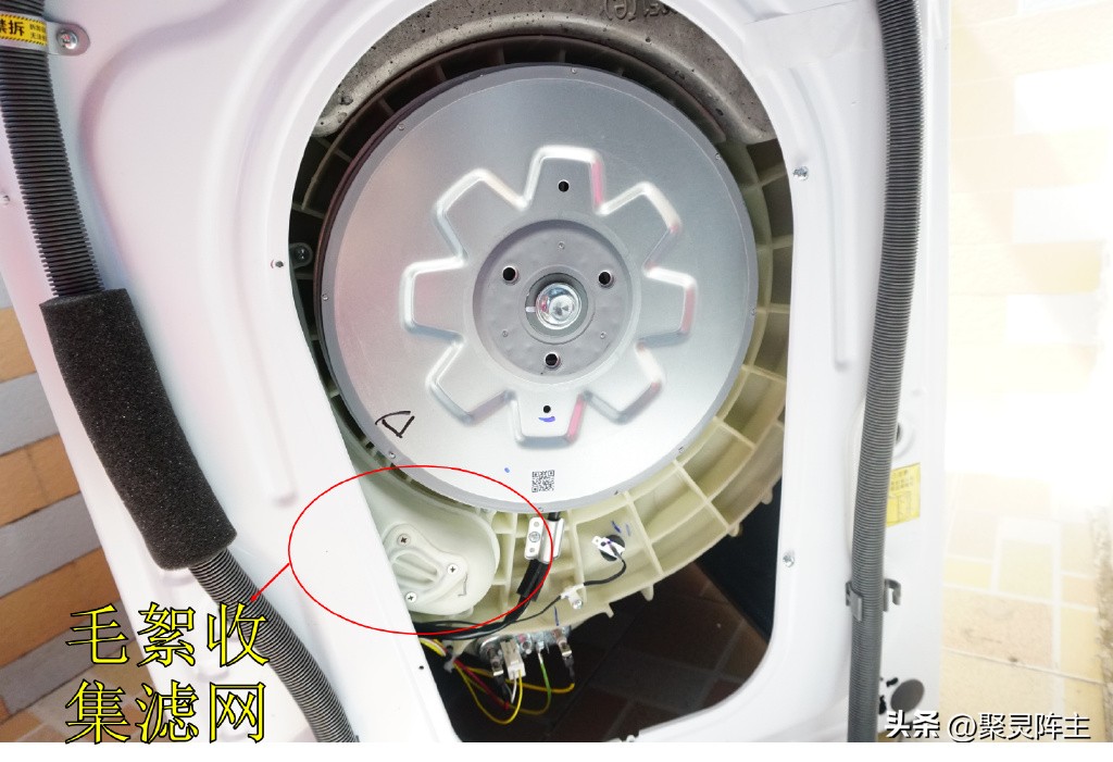 大飞鸟综合训练器_飞鸟器材标准姿势_飞鸟训练器训练哪个部位