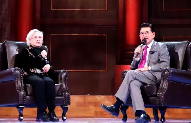 东方卫视第二届舞林大会冠军_东方卫视舞林大会康康_东方卫视春晚舞蹈