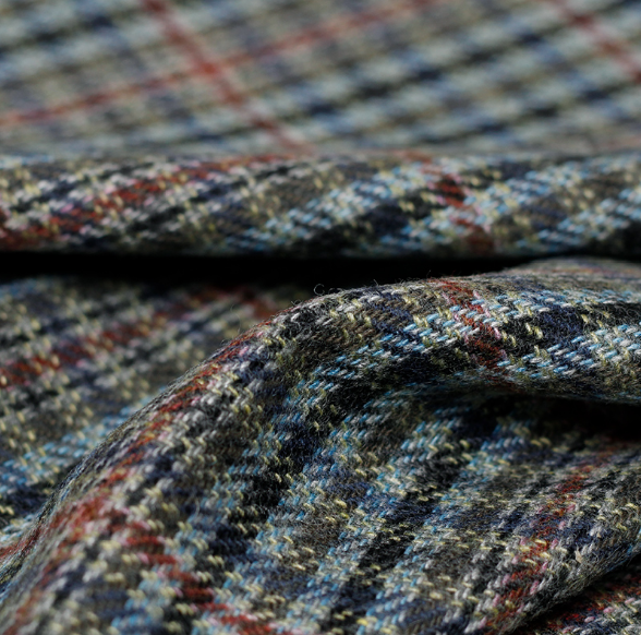 服装设计面料选择指南_服装面料分类特点_服装购物资讯怎么写