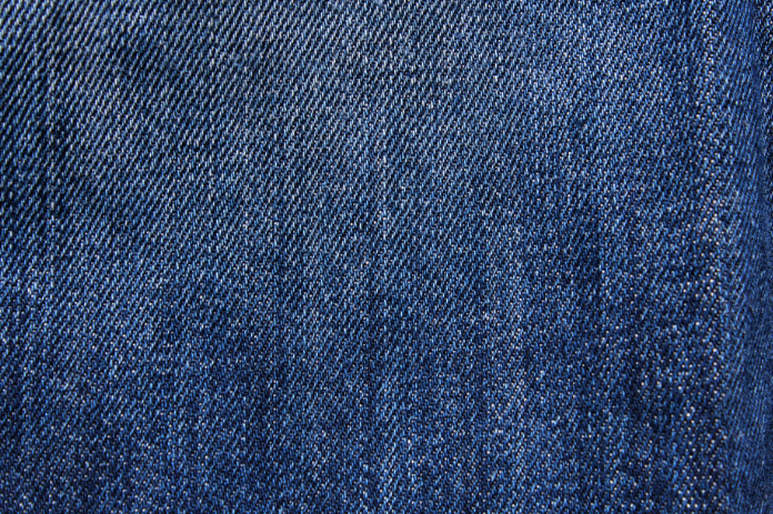 服装面料分类特点_服装设计面料选择指南_服装购物资讯怎么写