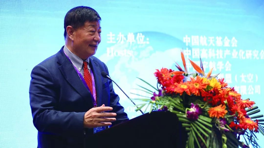 反重力跑步鞋_国内反重力跑步机_反重力跑台进口