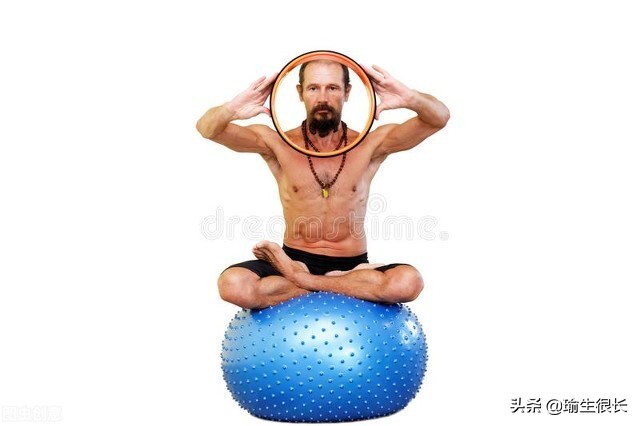 椅子瑜伽的功效_瑜伽健身椅图片_椅瑜伽的好处
