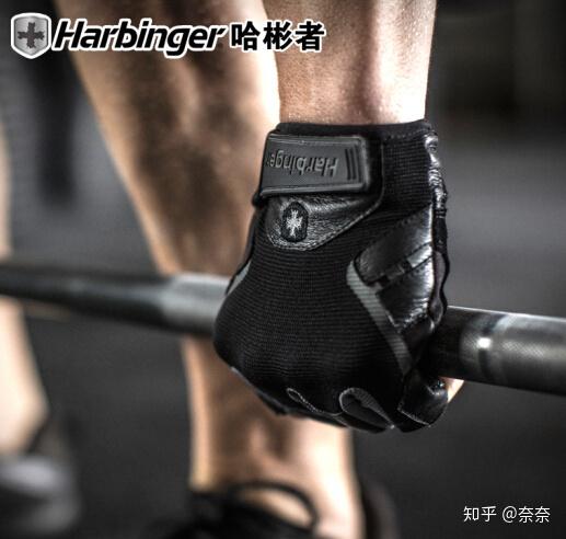 健身手套护腕_手套健身护腕怎么戴_手套健身护腕图片